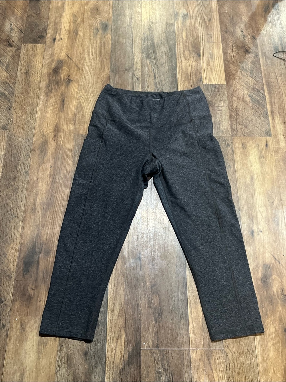 The North Face womens Charcoal Gray Performance Leggings